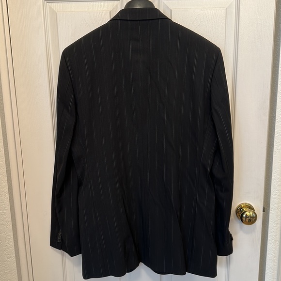 Men’s Suit Hugo by Hugo Boss Black with White Striping Detail - Picture 6 of 13